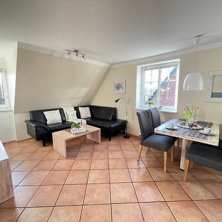 Haus Wyden Apartment Utersum Екстериор снимка