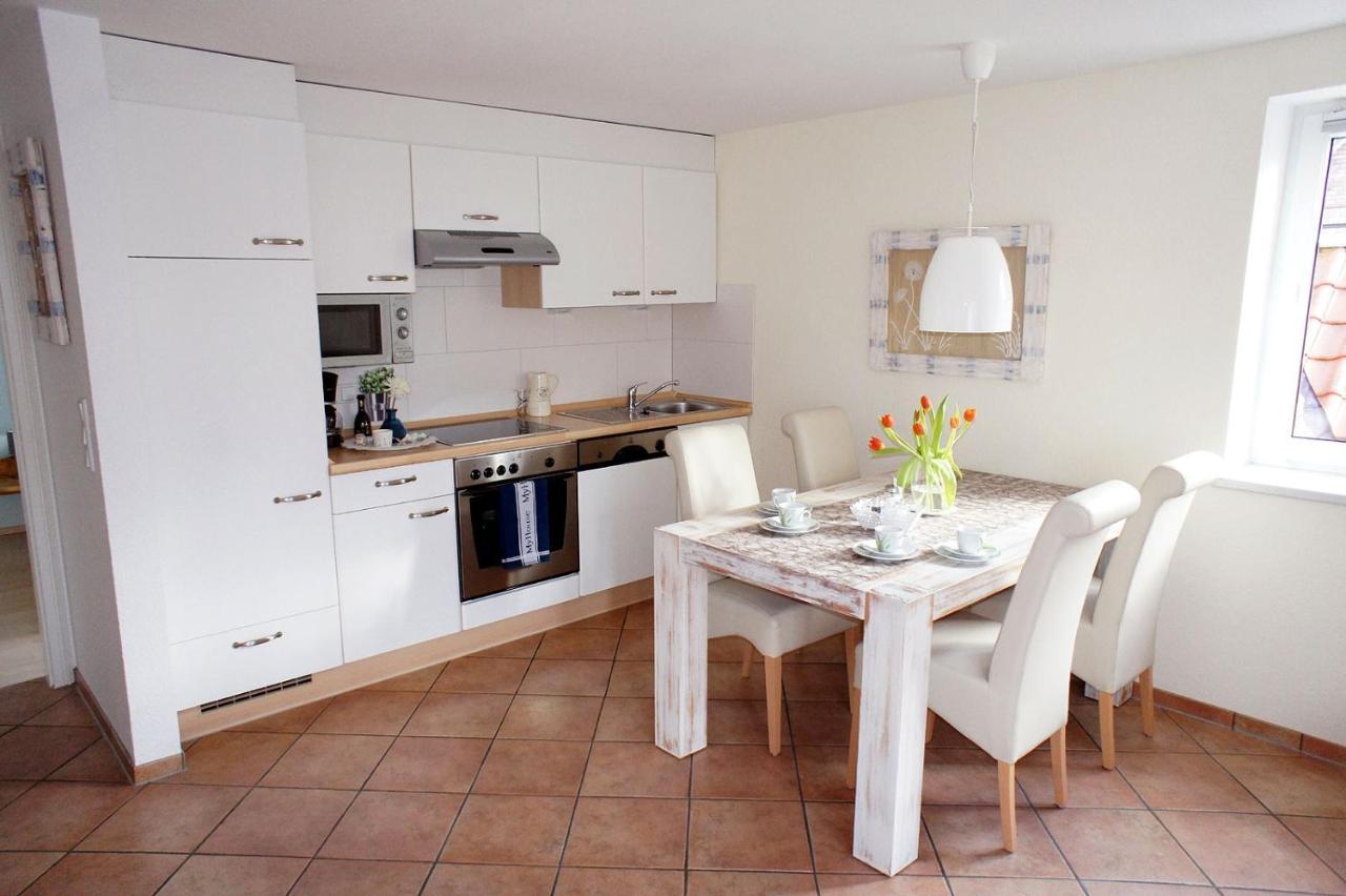 Haus Wyden Apartment Utersum Екстериор снимка