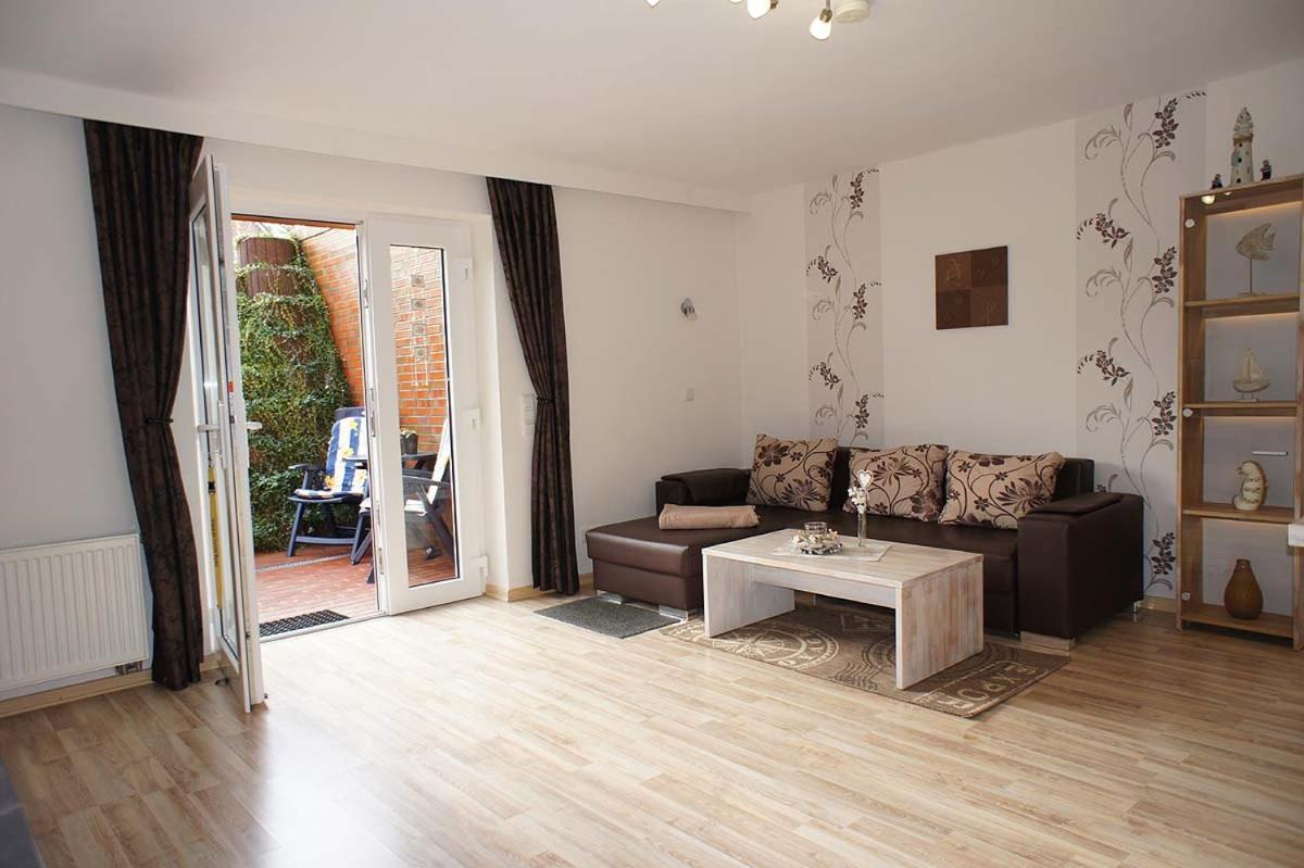 Haus Wyden Apartment Utersum Екстериор снимка