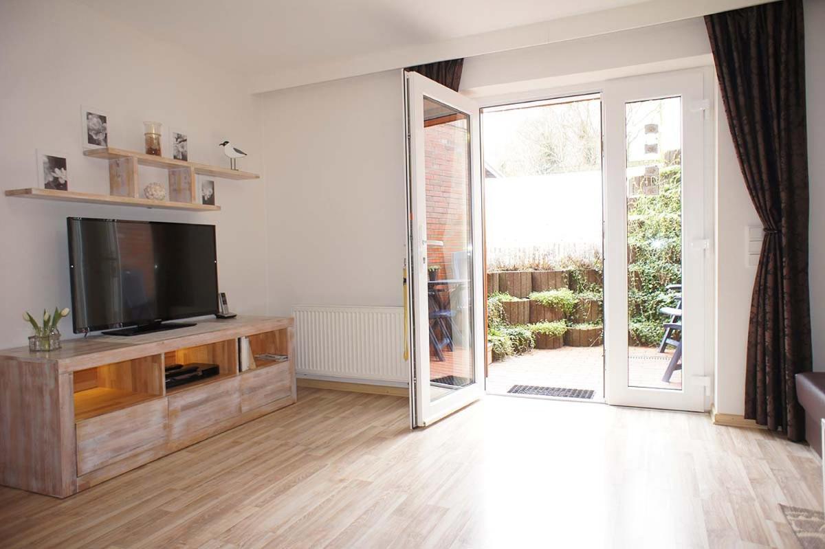 Haus Wyden Apartment Utersum Екстериор снимка