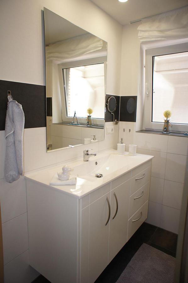 Haus Wyden Apartment Utersum Екстериор снимка