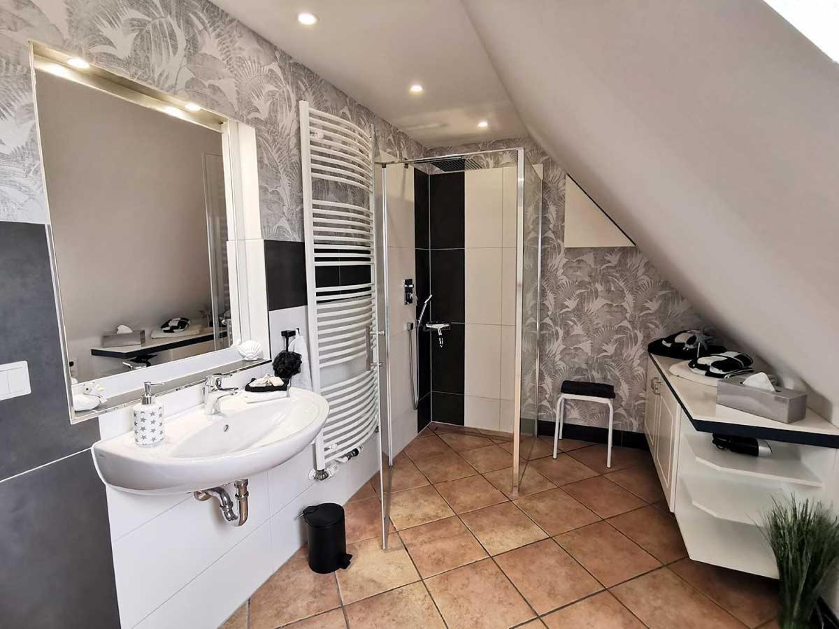 Haus Wyden Apartment Utersum Екстериор снимка