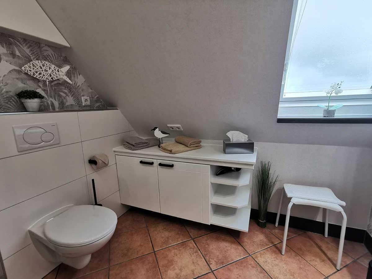 Haus Wyden Apartment Utersum Екстериор снимка