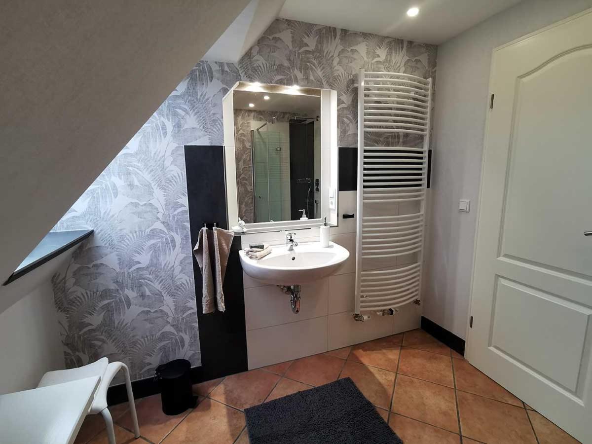 Haus Wyden Apartment Utersum Екстериор снимка